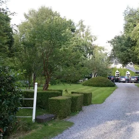 The Old Goathouse קילדייר