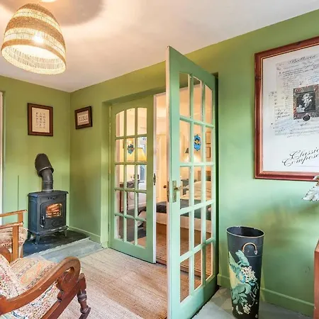 בית הארחה The Old Goathouse 4*